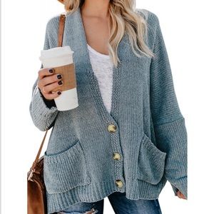 Oversize button from cardigan sky blue 😍